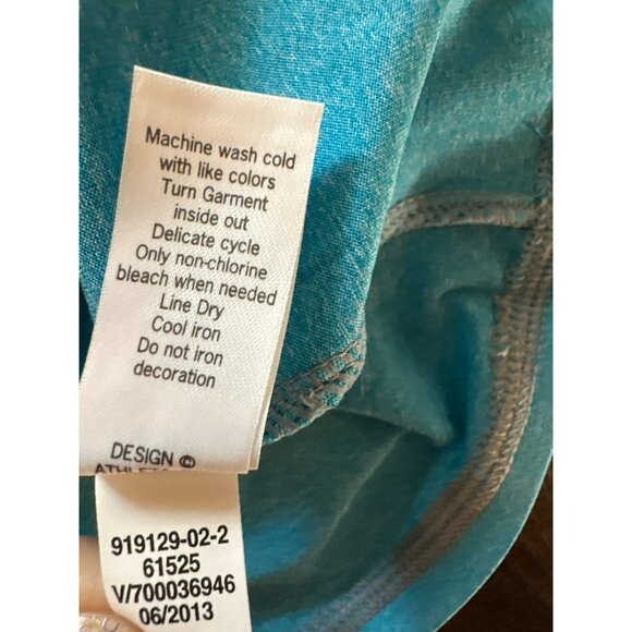 New Athleta Northern Lights Reflective Blue Workout Tank Top Size XL - Picture 6 of 10